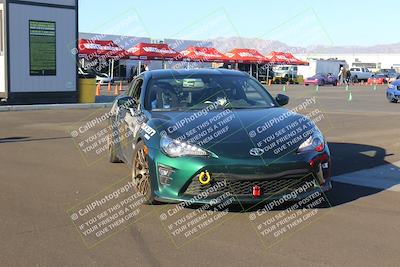 media/Nov-19-2022-Speed Ventures (Sat) [[eb5c8f9508]]/Around the Pits/Pre Grid Orange/